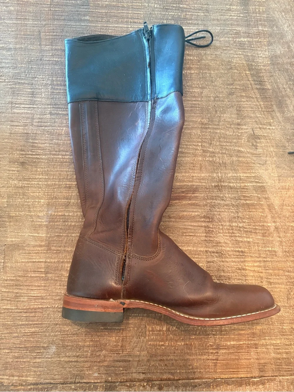 Two-Tone Leather Riding Boots in Brown and Black Beautiful, Sturdy Leather